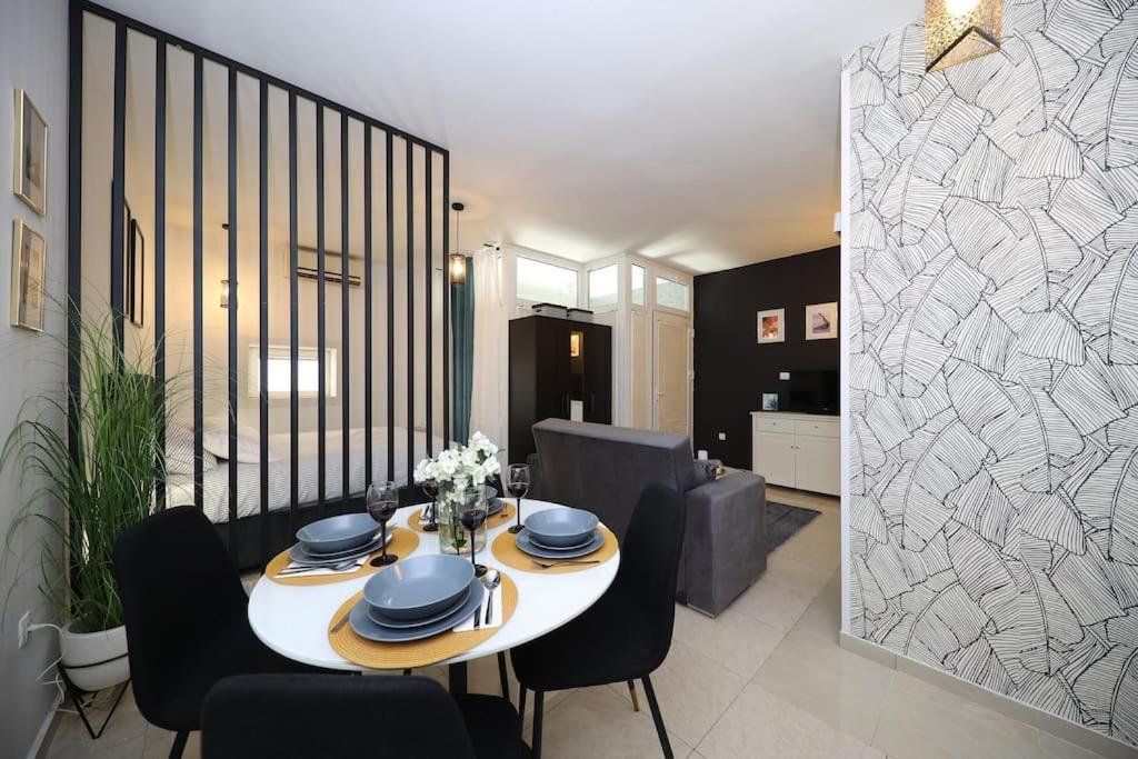“minipalais” In The Heart Of Apartment Zadar